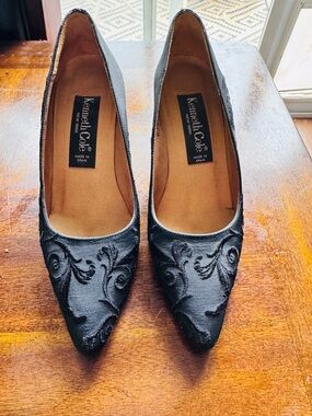 Kenneth Cole Black Embroidered Pointed-Toe Pumps